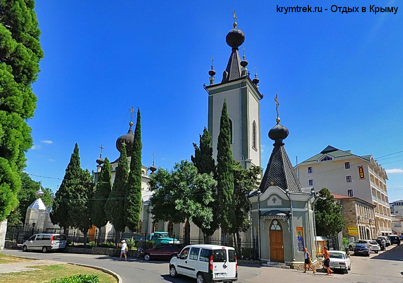 Храм всех крымских святых