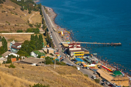Сними жильё в частном секторе в Крыму в поселке Морское и сэкономь бюджет своей поездки!