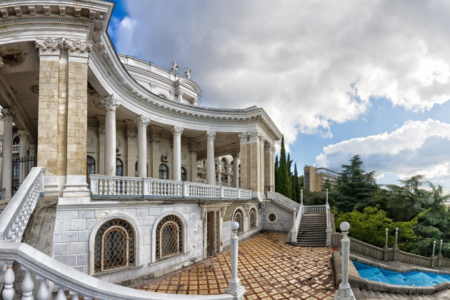 Архитектурные, исторические, природные памятники Крымского полуострова