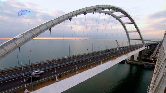 Крымский мост: открытие автодорожной части